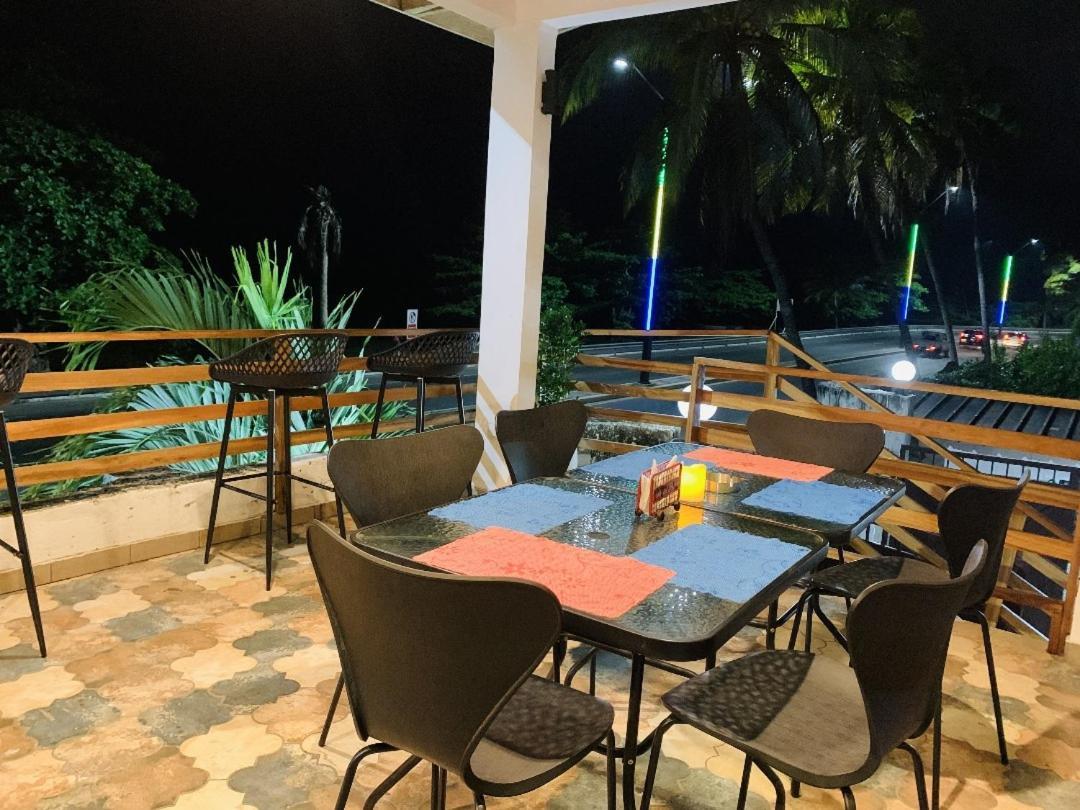 Namaste Hotel & Restaurant Libreville Exterior foto
