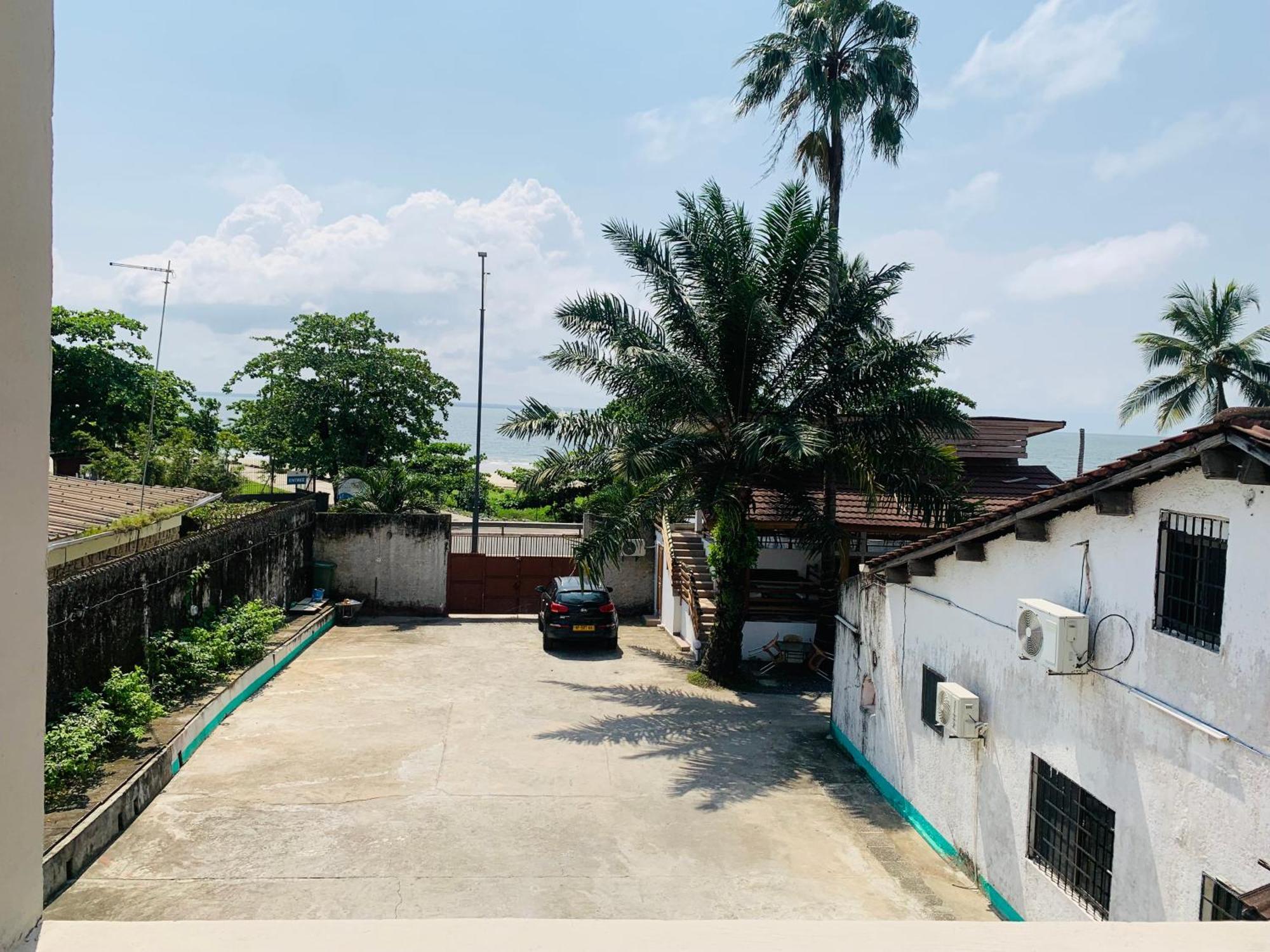 Namaste Hotel & Restaurant Libreville Exterior foto